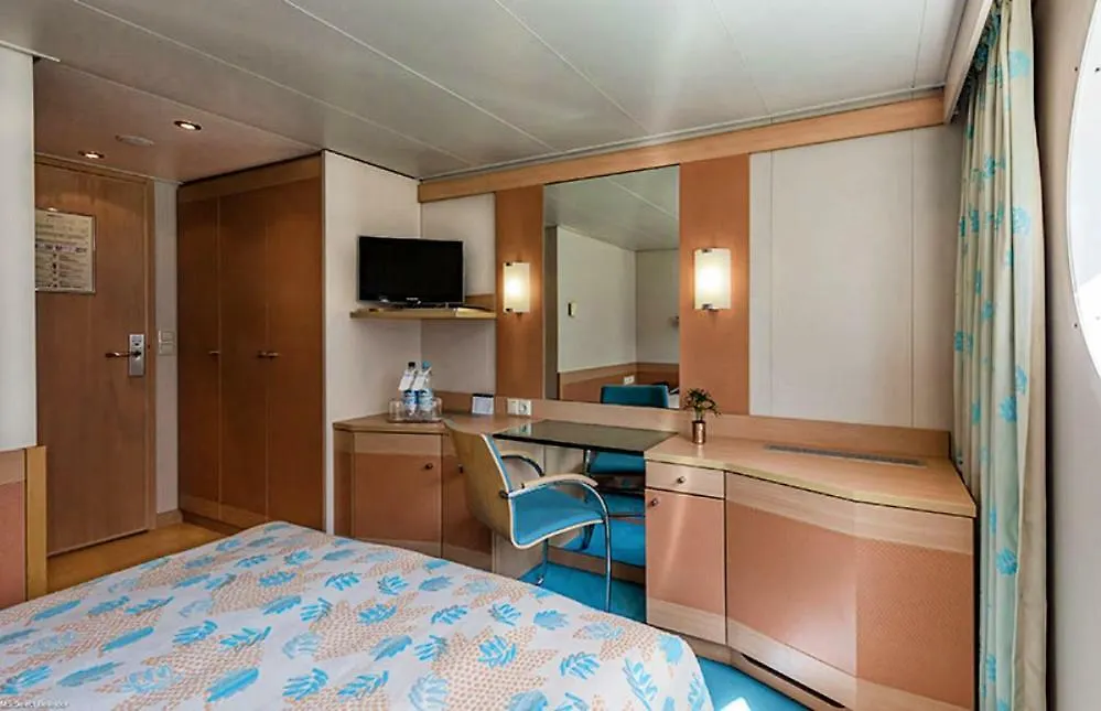 Botel Ms Select Bellejour - Neuss Hotel
